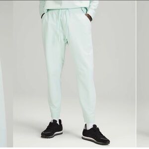 Lululemon Athletica Men’s City Sweat Joggers. Delicate Mint. XXL.